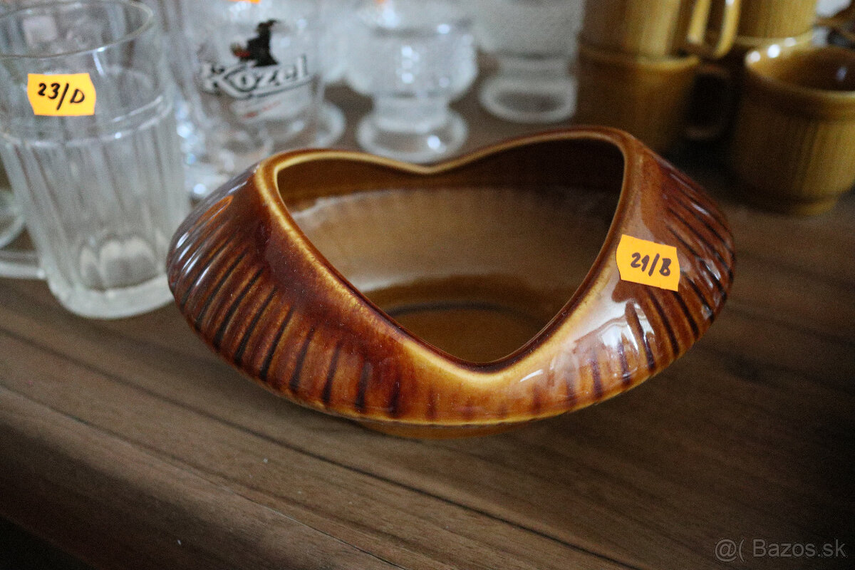 Ditmar Urbach a Hnedá keramika