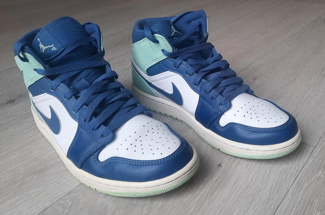 Tenisky NIKE AIR JORDAN 1 MID