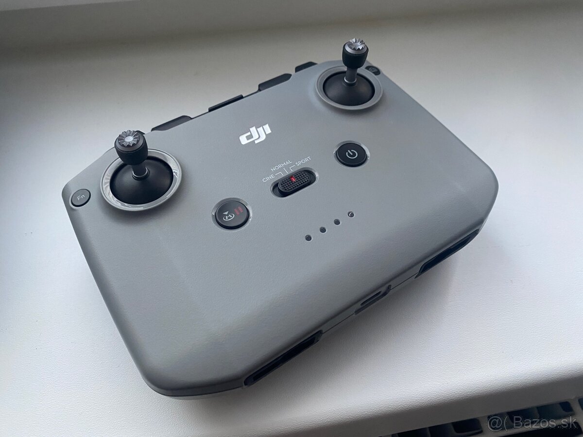 Ovládač Dji RC 231