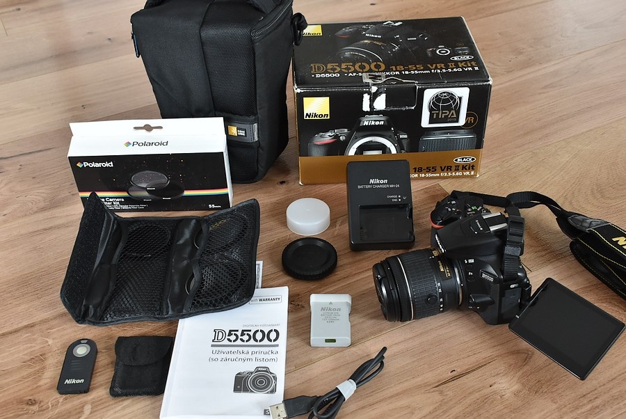 Nikon D5500 - wifi - dotyk. display - nafotene len 13 tisic