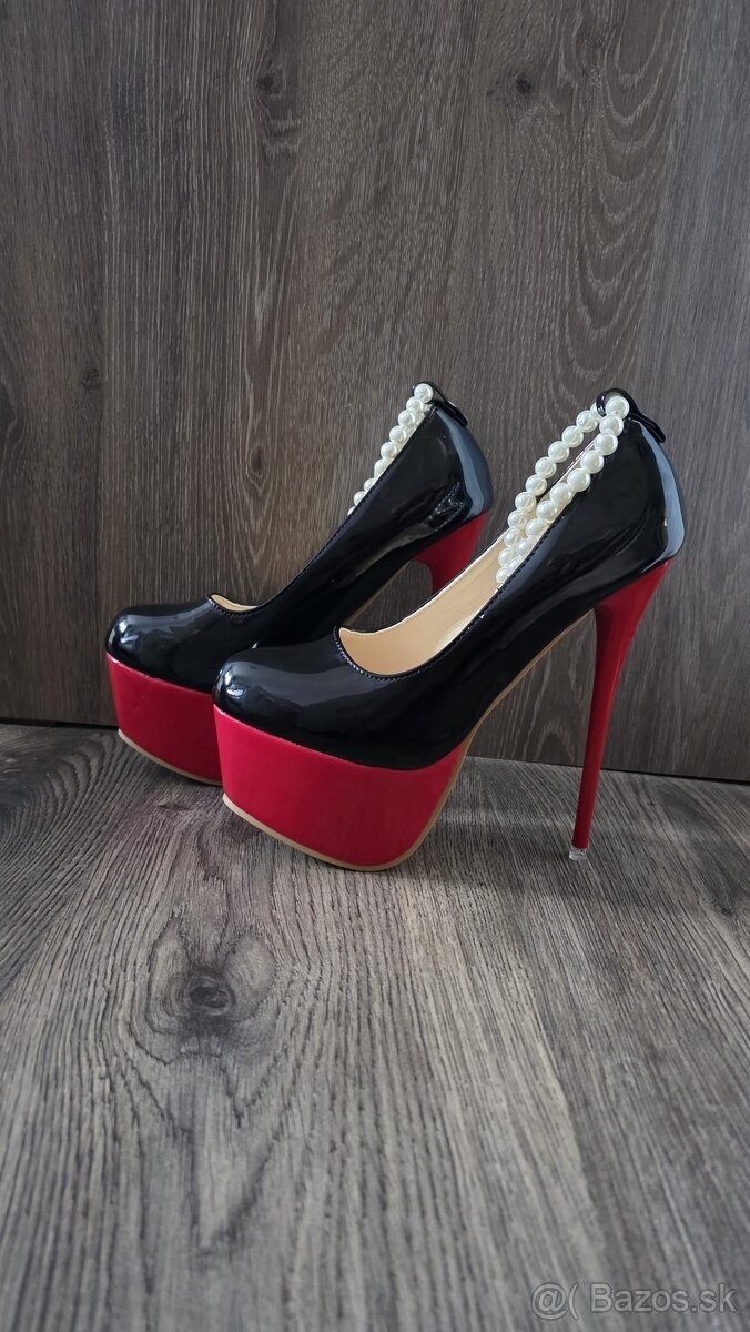 Luxusné lakované lodičky 39