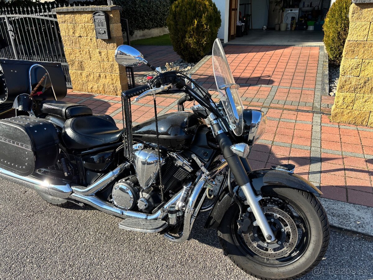 Yamaha XVS 1300 Midnight Star