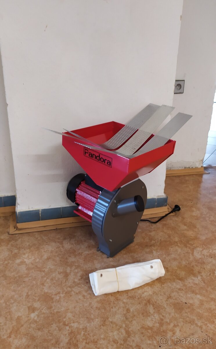 Kladivkový šrotovnik PANDORA