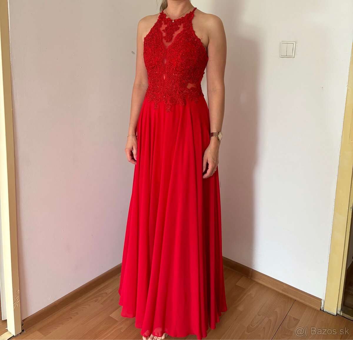Červene šaty