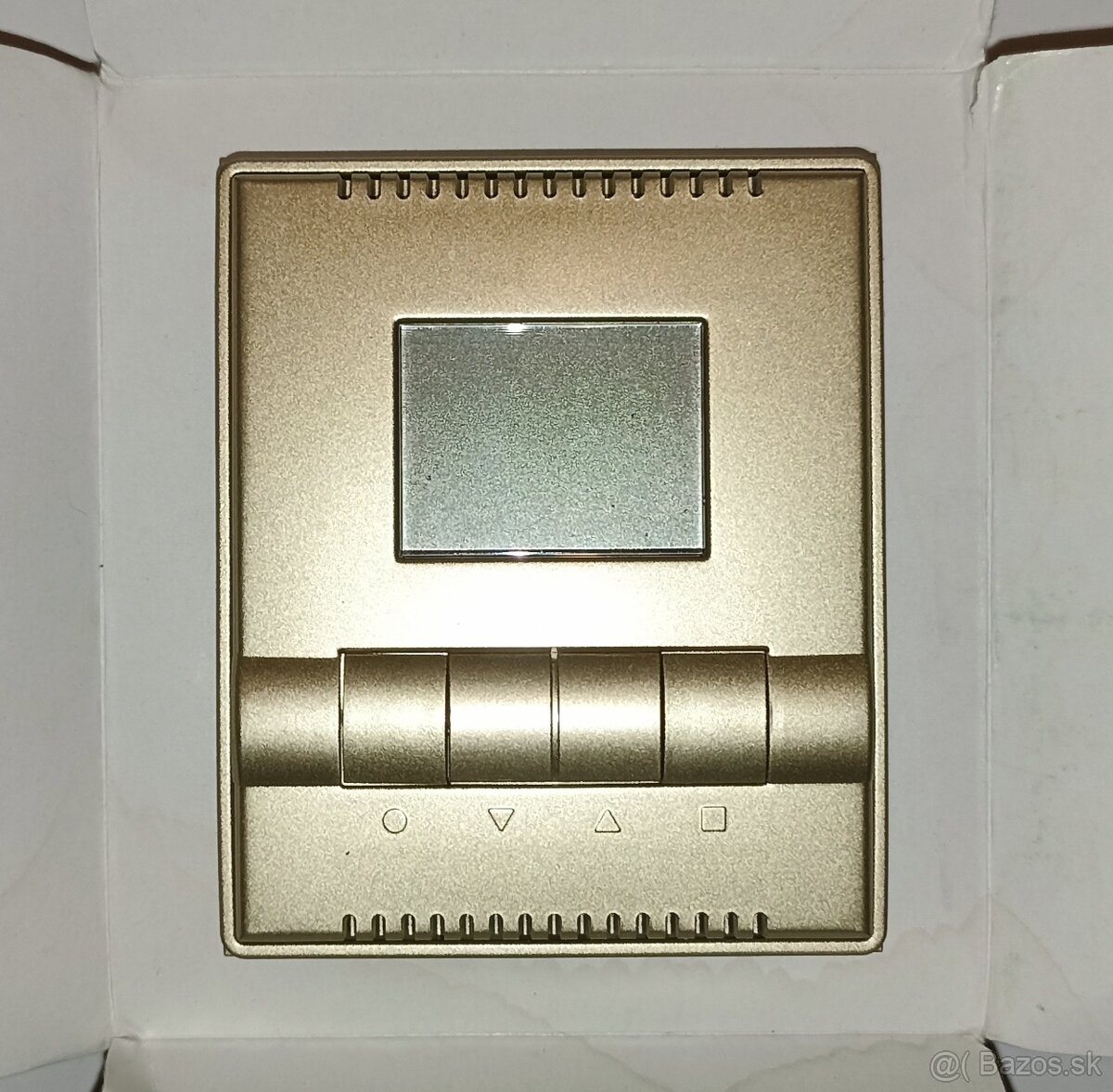 Termostat ABB s dispejom nový