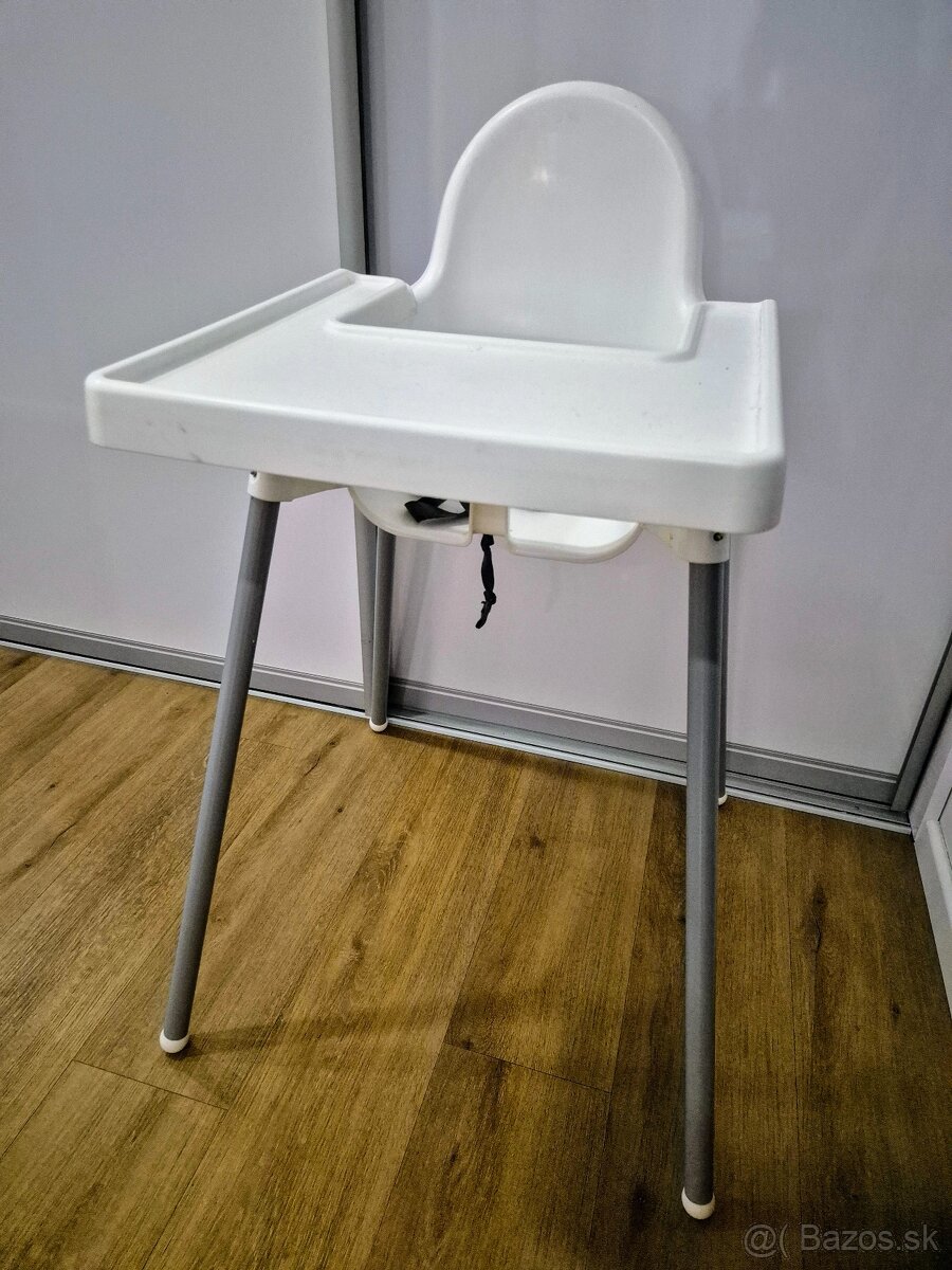 Stolička IKEA
