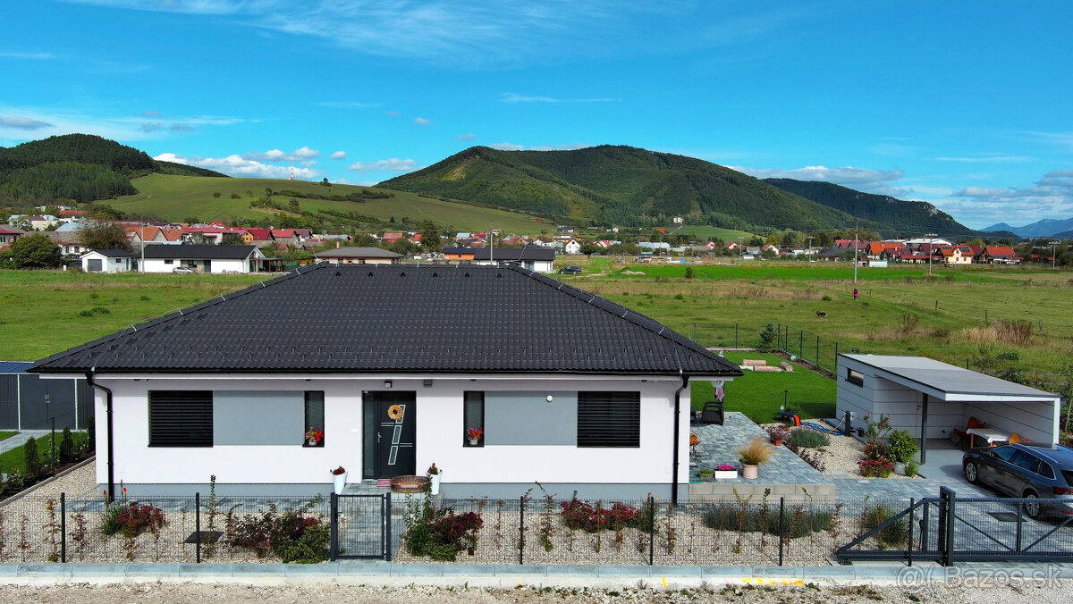REZERVÁCIA - EXKLUZÍVNE Idylický, úplne dokončený a z
