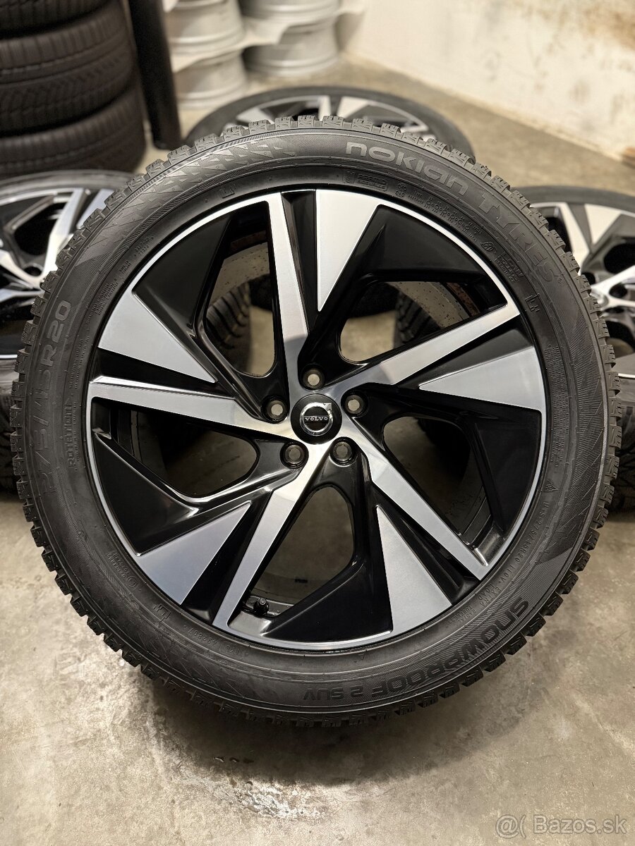 Nepoužitá zimná sada Volvo XC90 - 5x108 R20 , 275/40/20