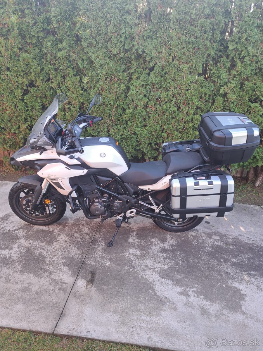 BENELLI TRK 502