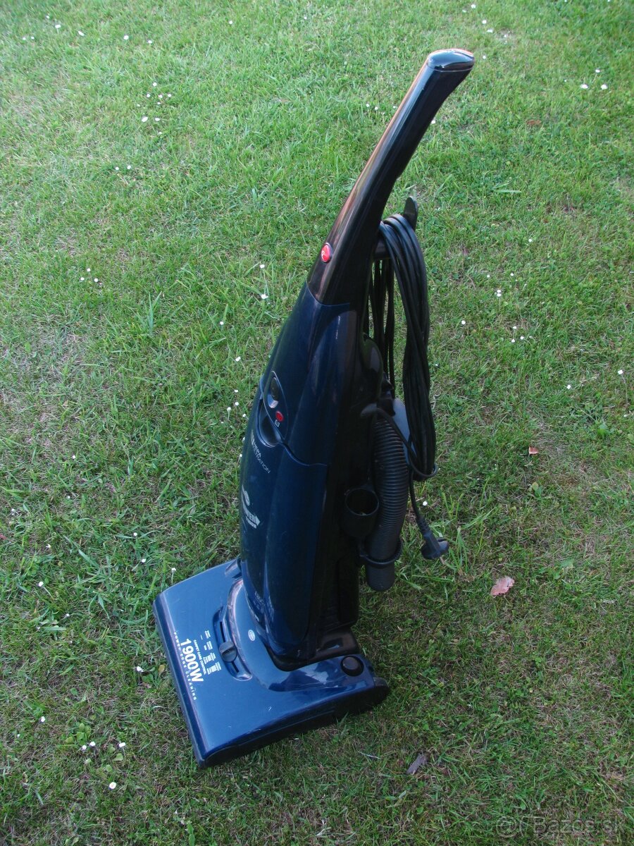 hoover vysavač