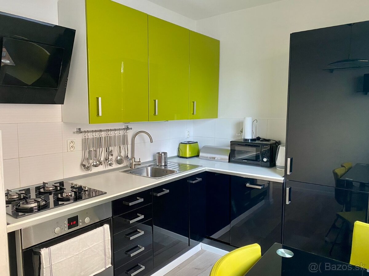 3izb. OSUSKÉHO ul.za 890 €/mes.vrátane energií