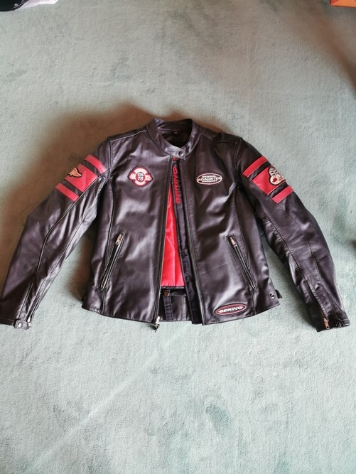 Dámske kožené moto oblečenie Bering + čižmy + prilba