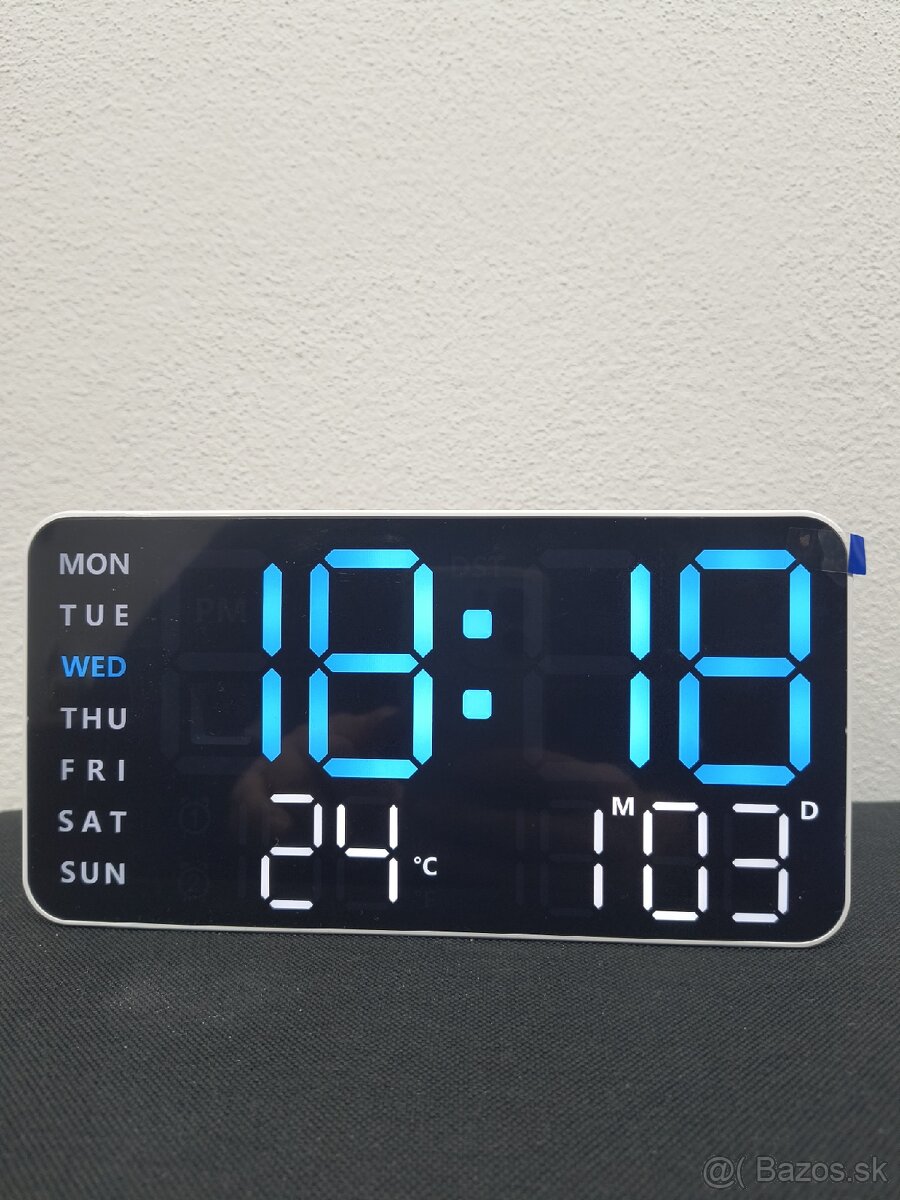 Predám LED hodiny veľké