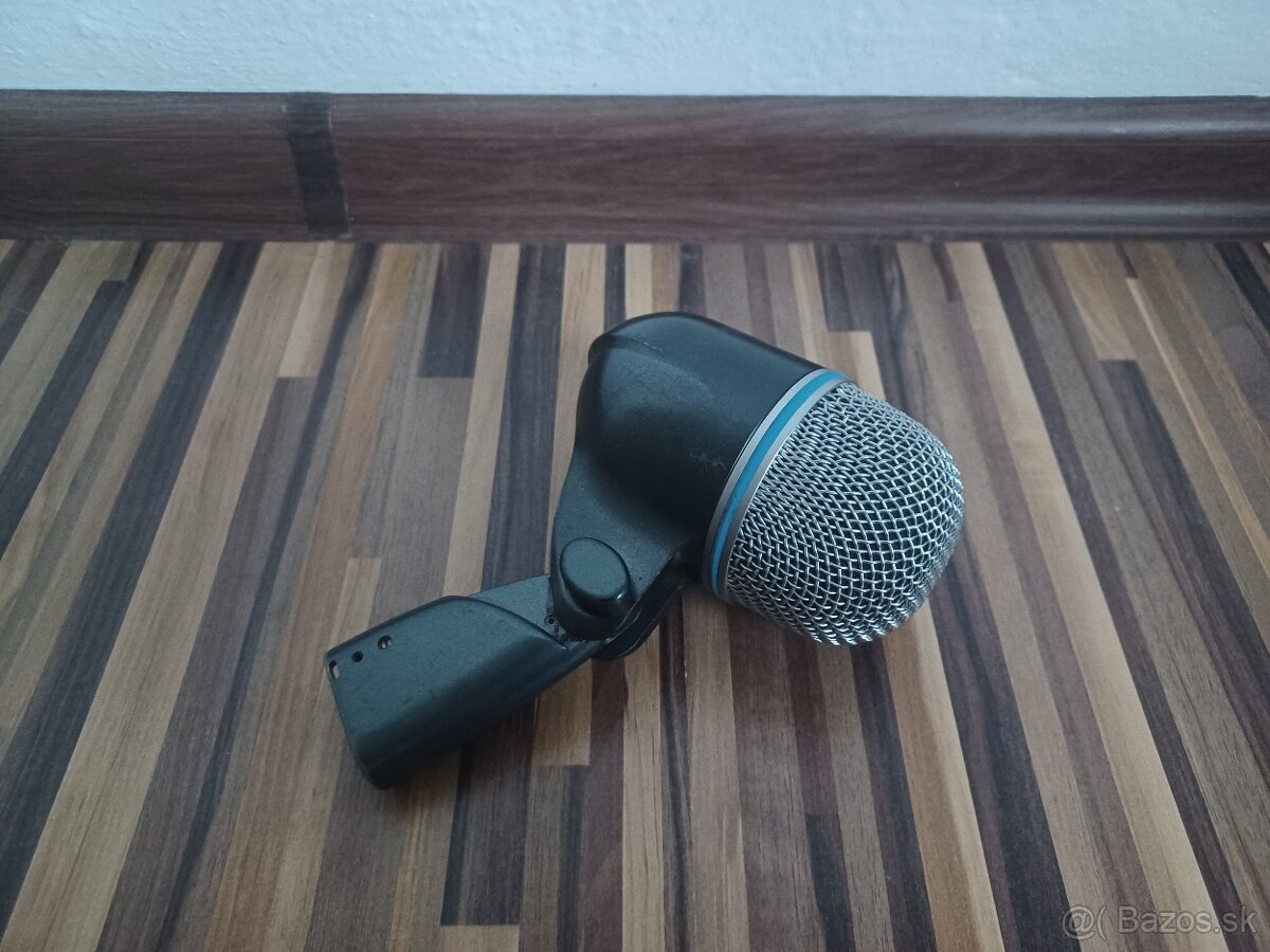 mikrofon na kopák