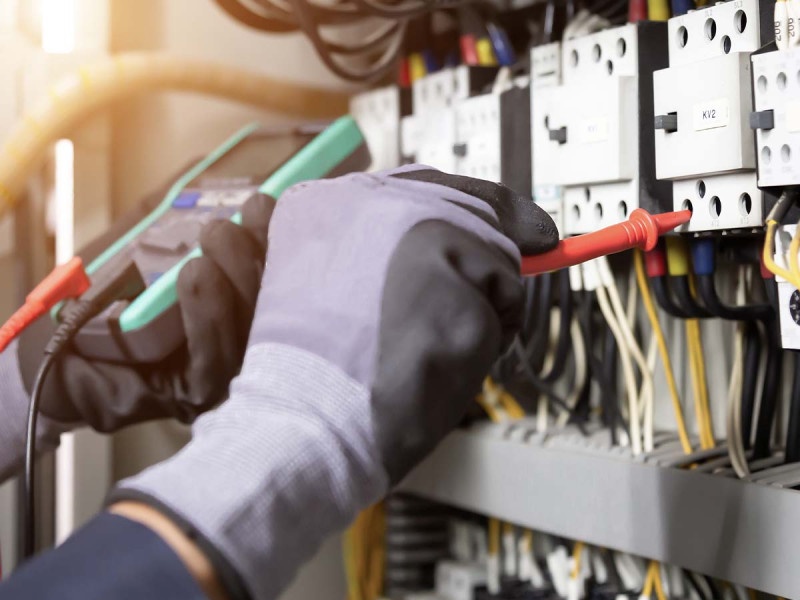 Práca Elektrikári Nemecko a Rakúsko