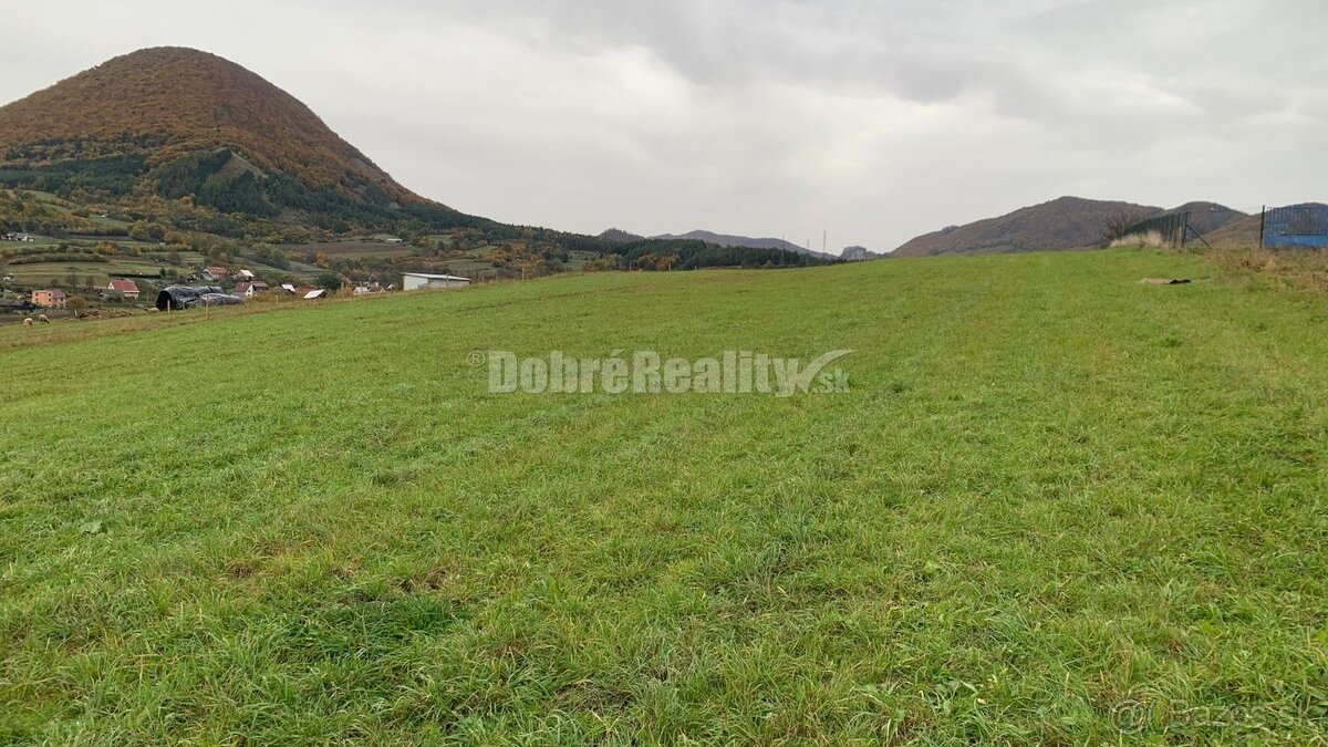 PREDAJ - Slnečný pozemok vhodný na výstavbu v Považskej Byst