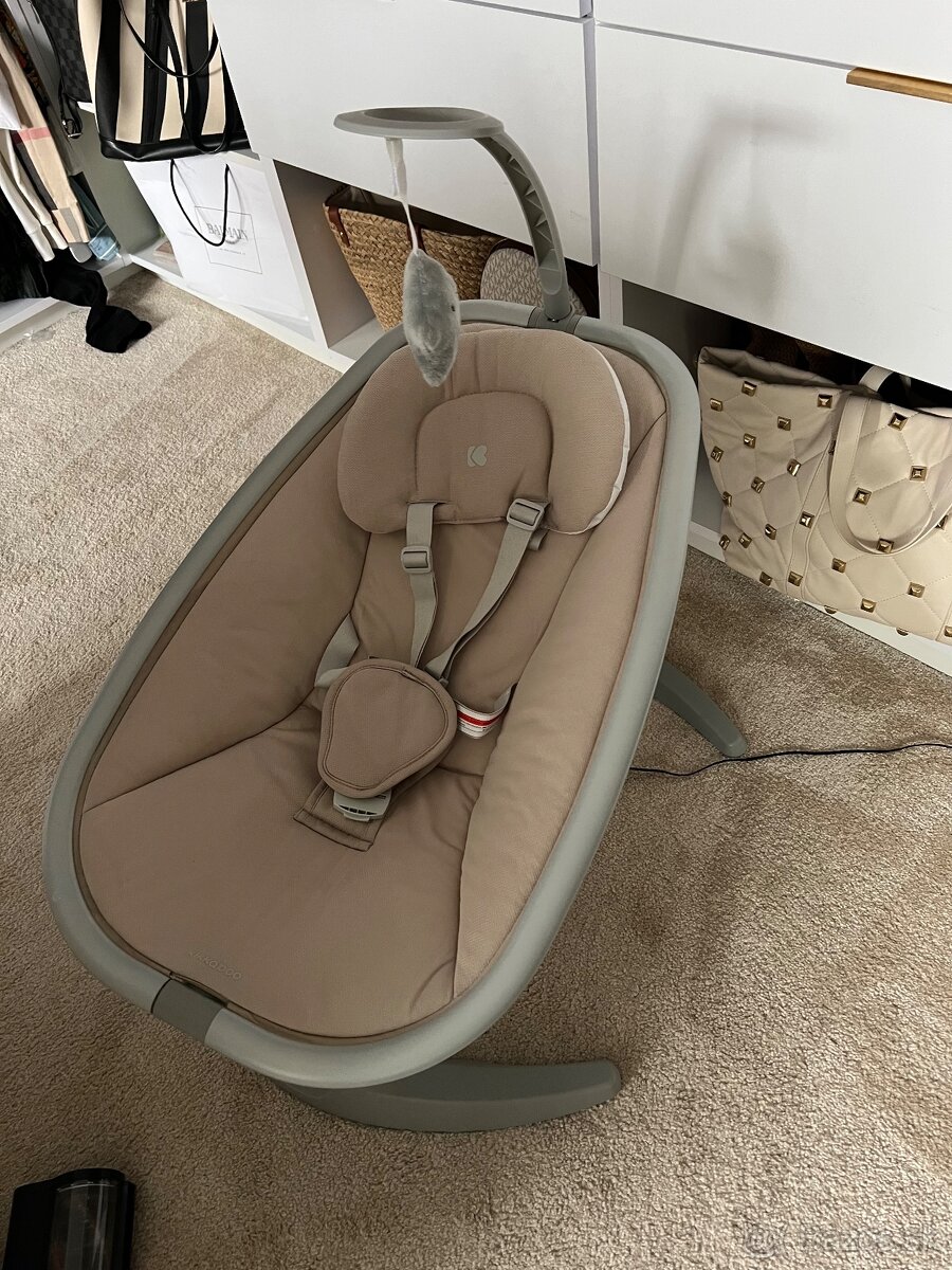 Kikkaboo hojdacie lehátko pre bábätká