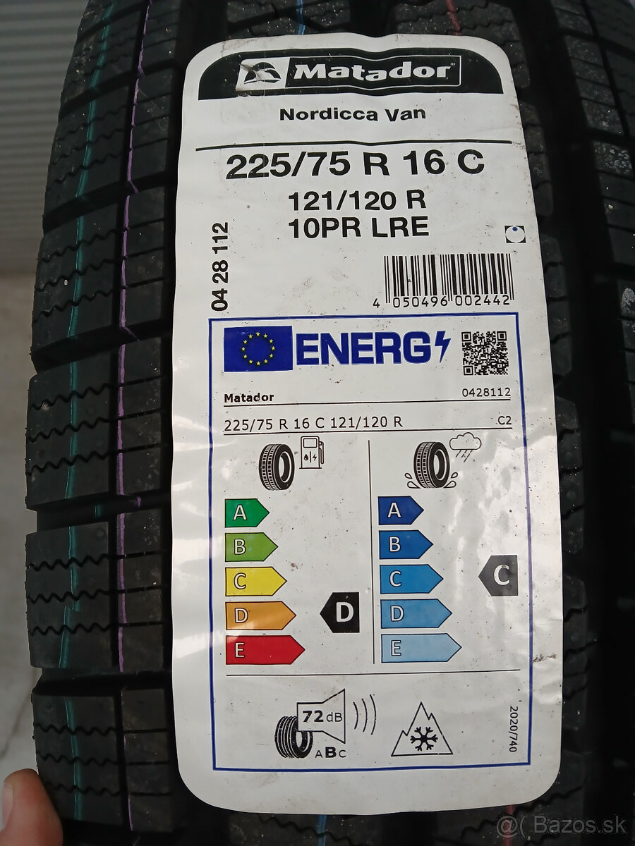 Zimné pneumatiky (nepoužité) 225/75 R16 121/120