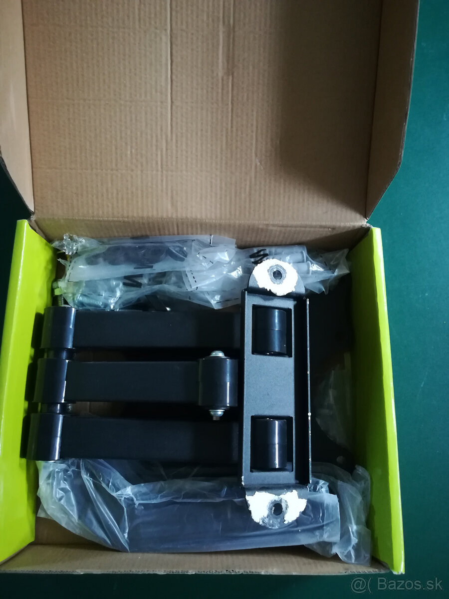 Nastenny drziak na TV