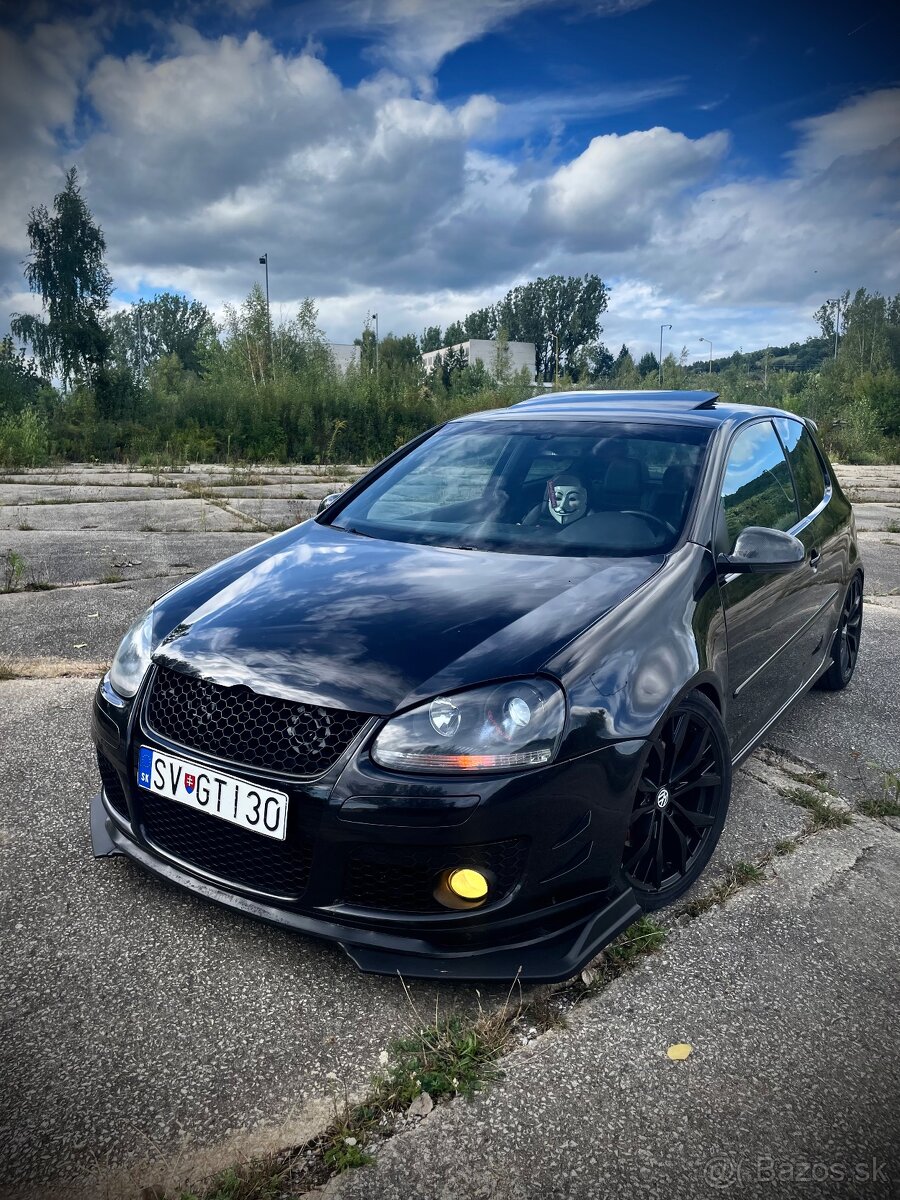 Volkswagen Golf V GTI Edition 30