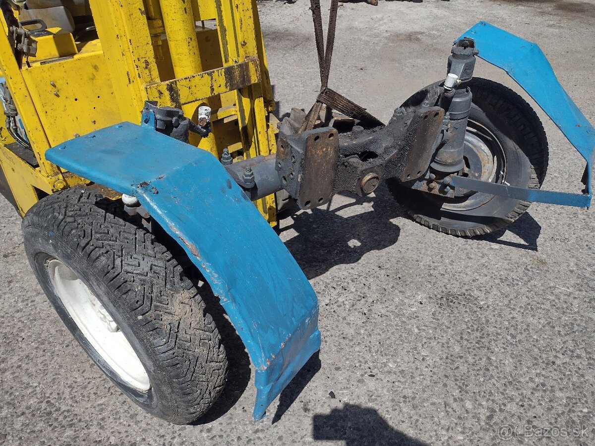 Predna naprava zetor s kolesami