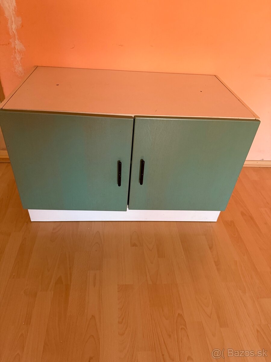 Darujem obývačkový nábytok