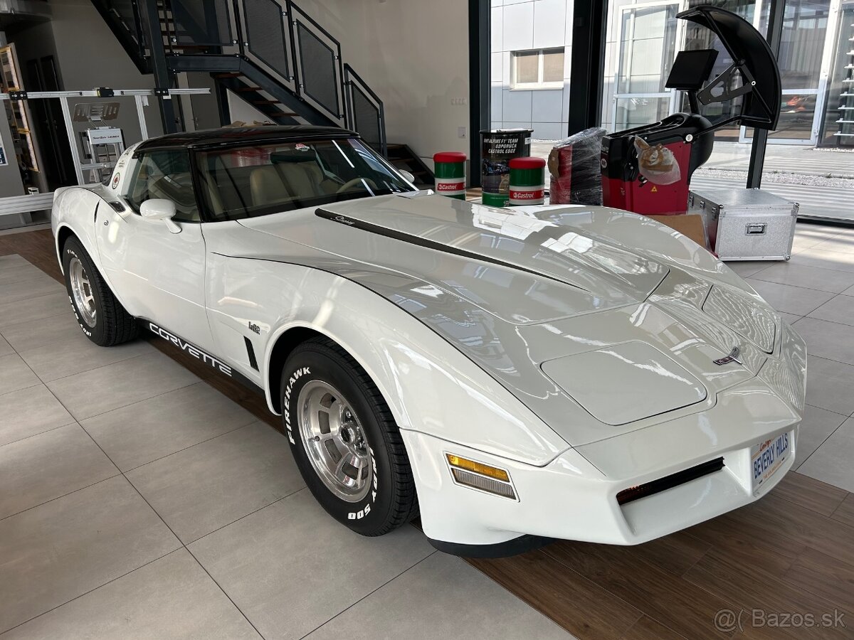 Chevrolet Corvette C3 5.7 V8