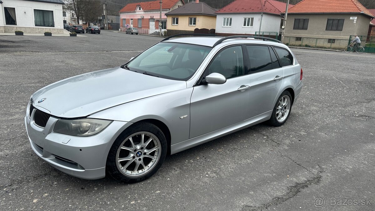 Rozpredam bmw e91 330d xdrive manuál