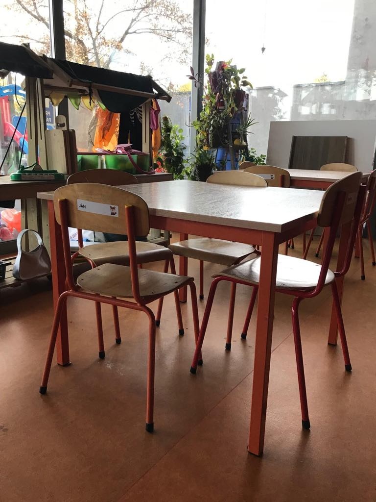 Stoly a stoličky - znížená cena