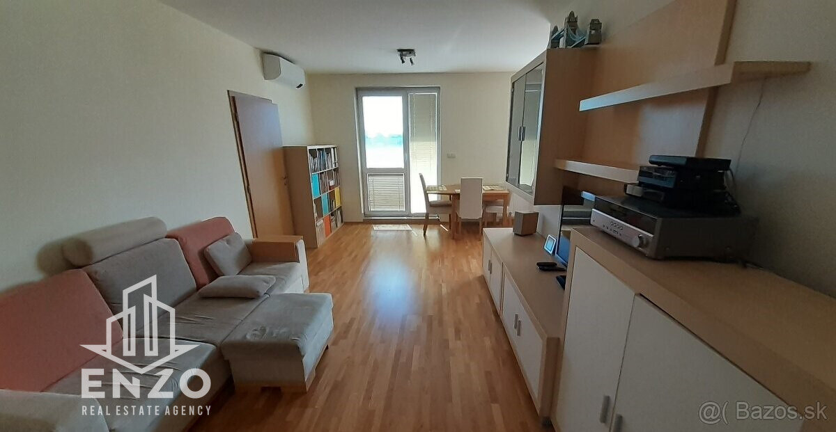 Prenájom 3 izbový byt Doležalova ulica Bratislava Ružinov