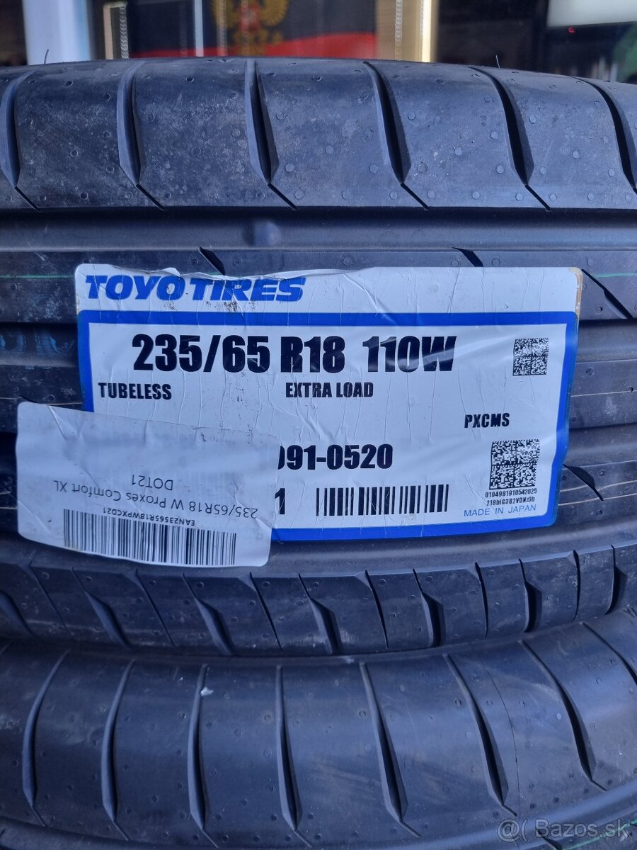 TOYO TIRES PROXES 235/65 R18 DOT-0122