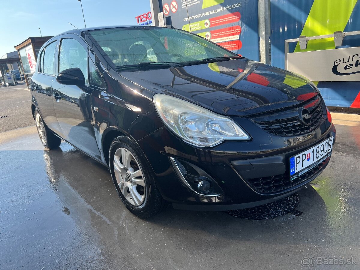 Opel corsa D 1.2 benzin + lpg