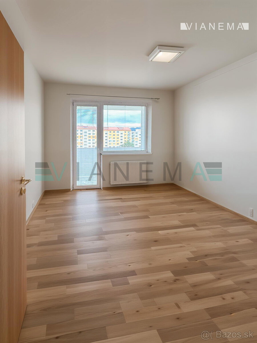 IBA U NÁS 3 izbový byt, nová loggia, sídlisko Juh, Rožňava