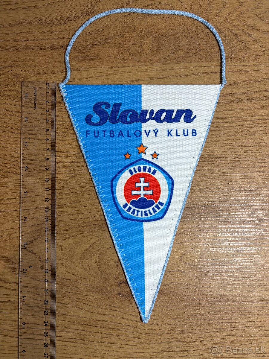 futbalové vlajky / vlajočky