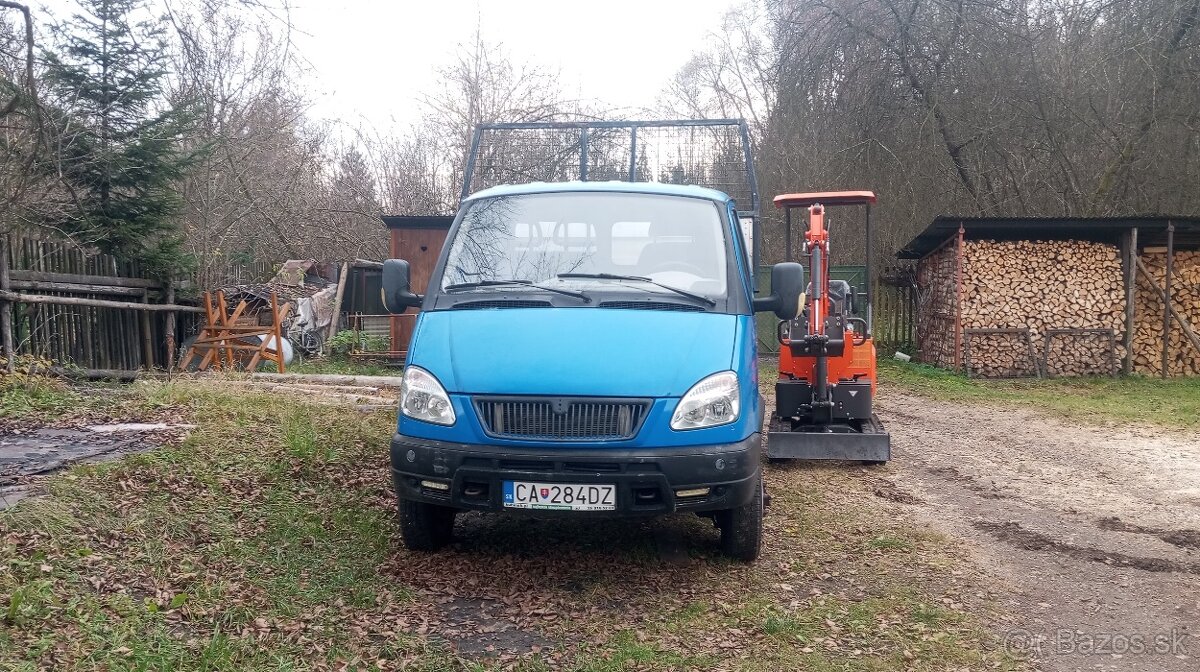 Predám auto aj z bagrom.