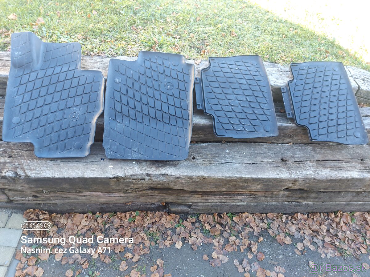 Mercedes rohoze gumenne koberce gumene koberce
