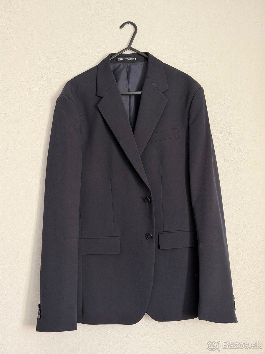 Pánsky oblek ZARA – raz oblečený