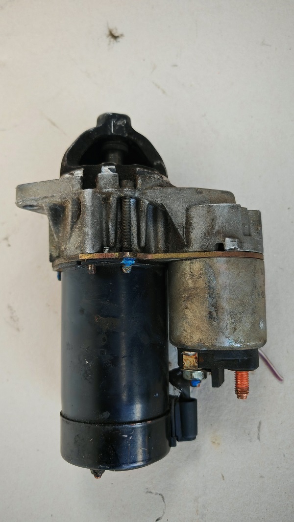 Mercedes Benz Vaneo - štartér