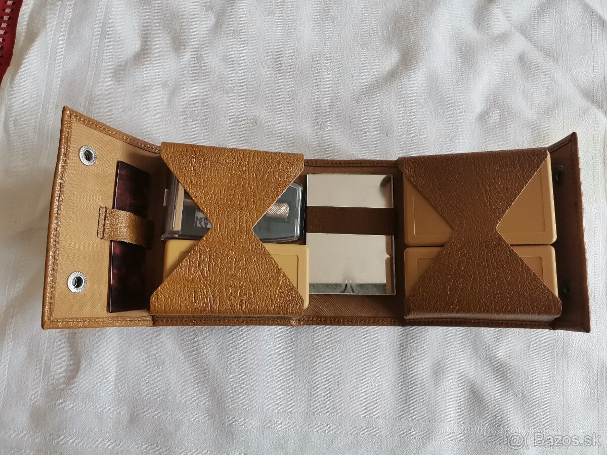 Retro súprava na holenie.