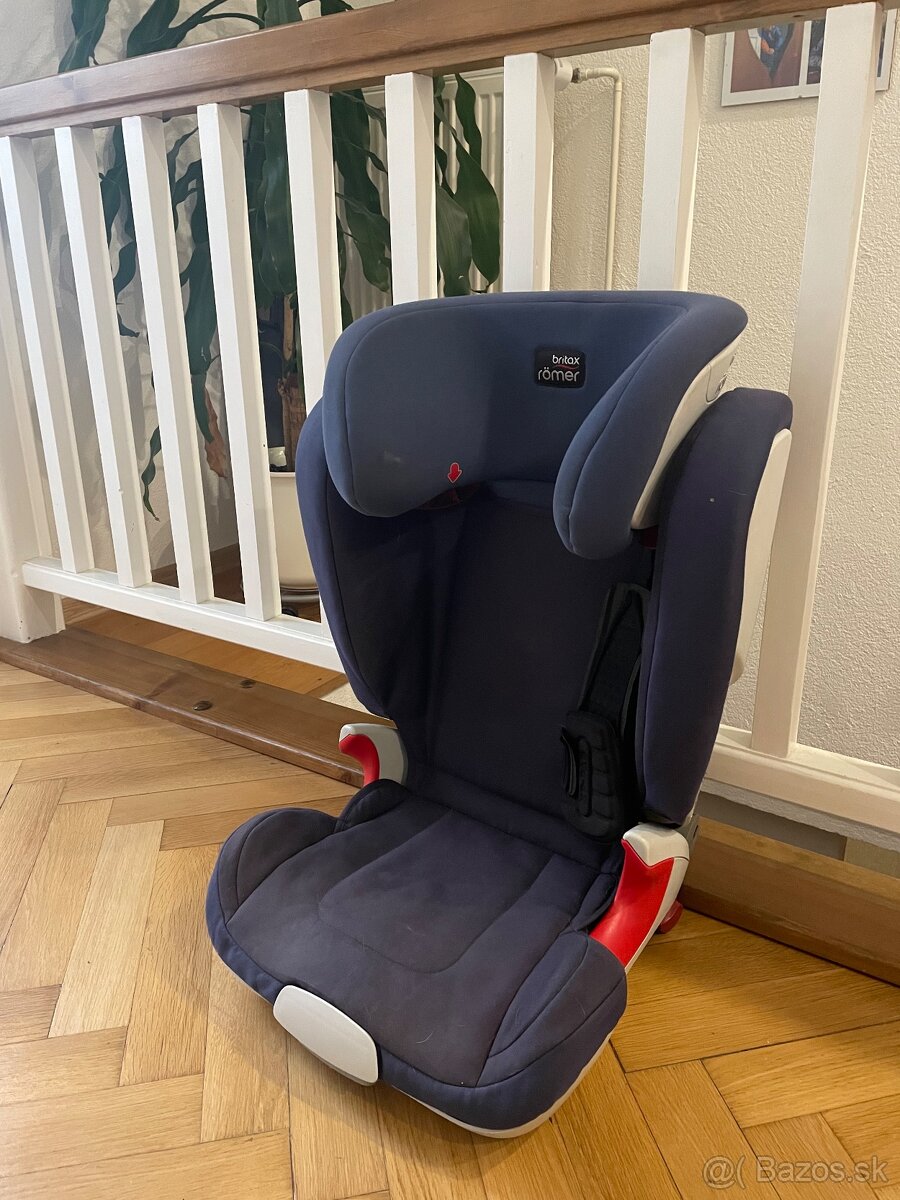 Autosedačka Britax Romer Kidfix 15-36kg