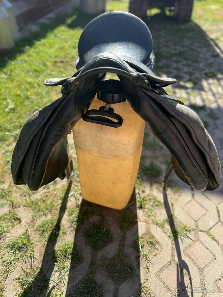 Predám drezúrne sedlo Stubben