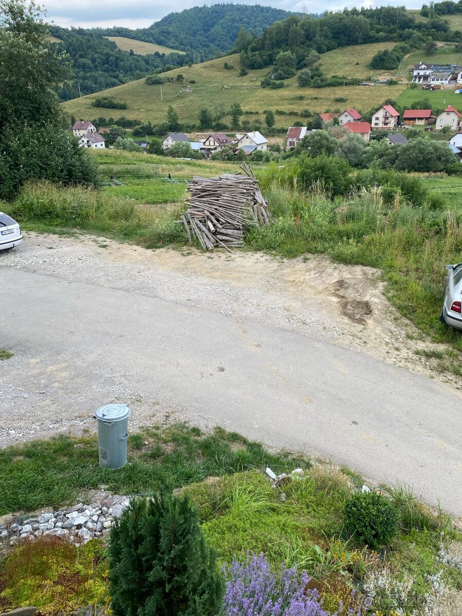 Predám stavebný pozemok v Chlebniciach