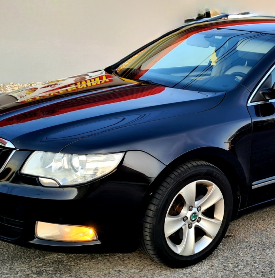 Škoda Superb II COMBI Veľmi pekný stav KOŽA+NAVI,TDI