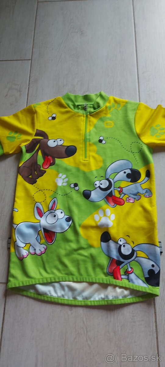 Mix cyklistika - Helma, Funkčné tričká...