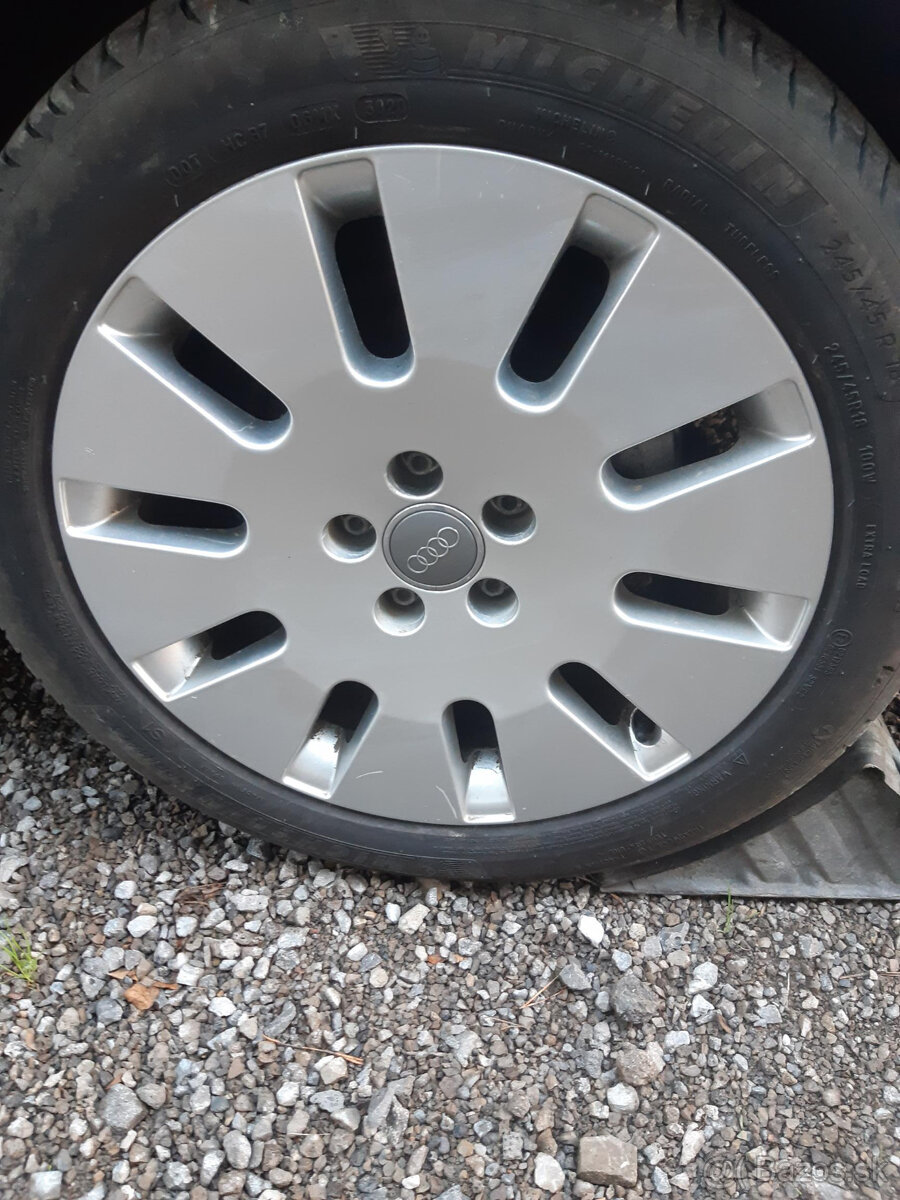 alu kola AUDI 4E0601025Q , 7.5 x 18, et 40, 5x112 + letní