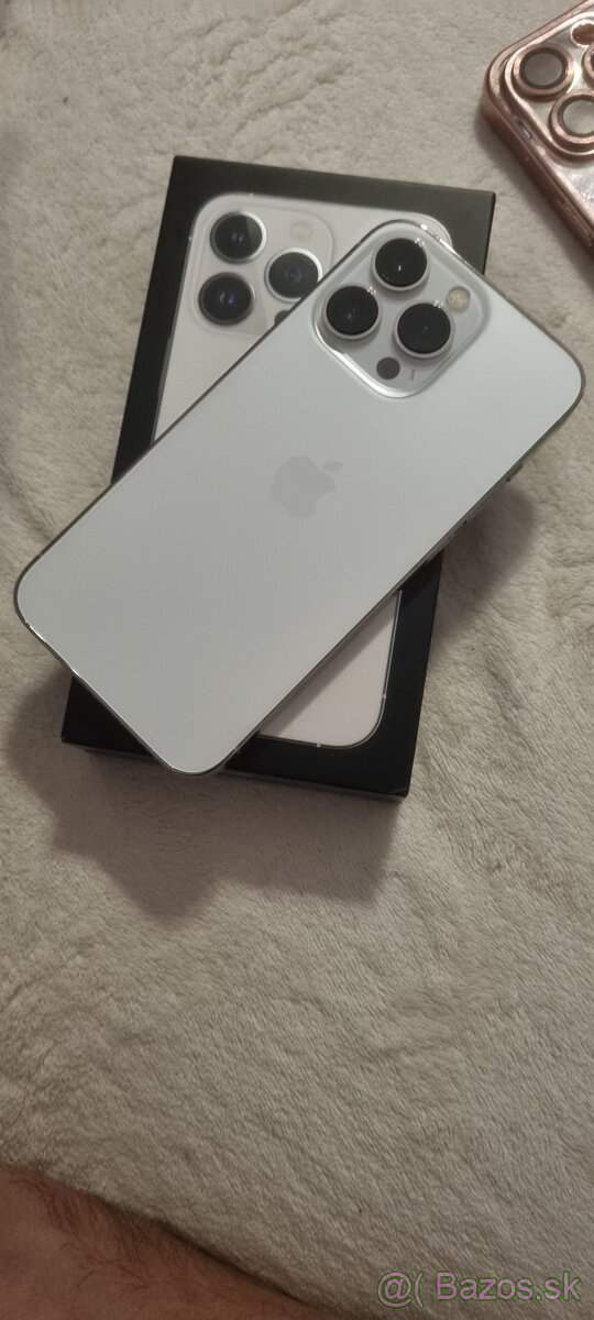 Predám iphone 13pro