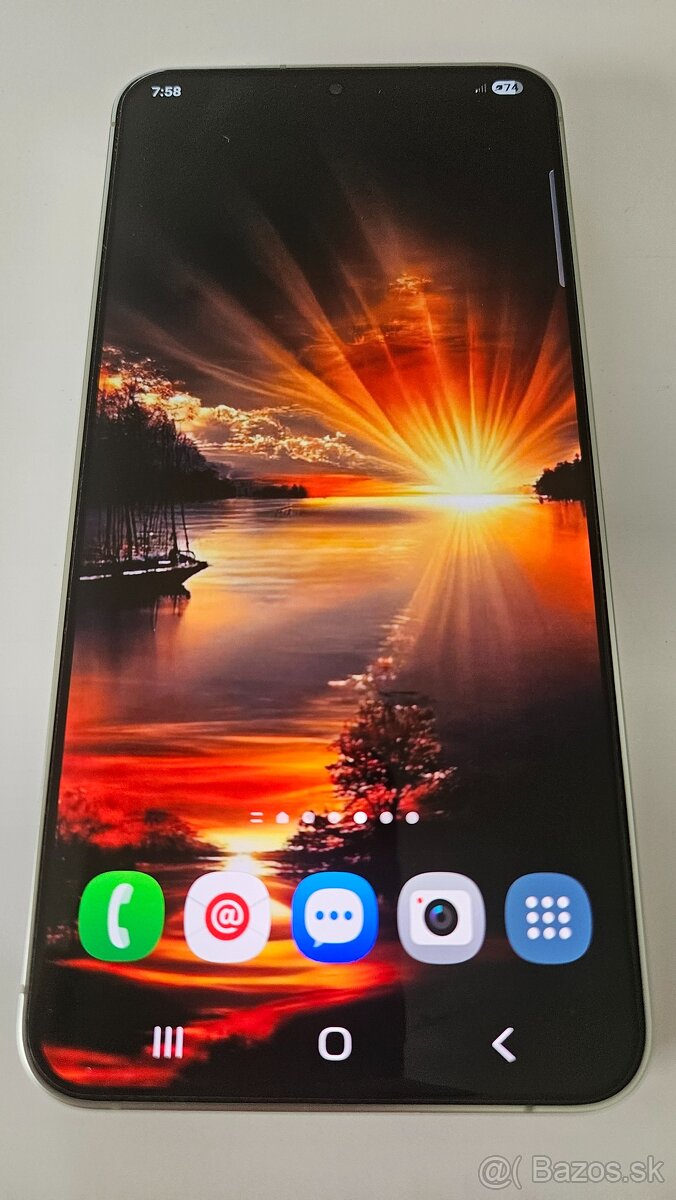 Samsung Galaxy S24 plus.