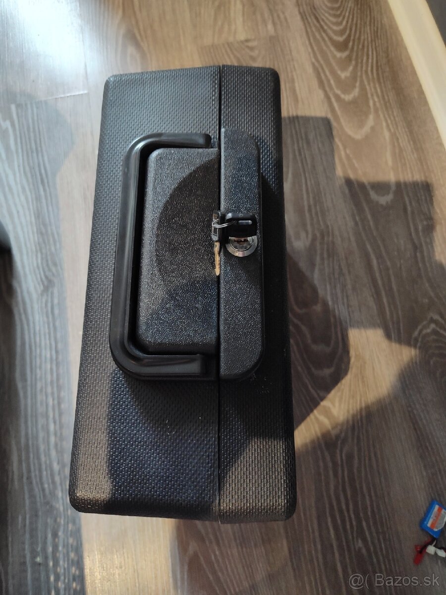 Kufor na lipo batérie