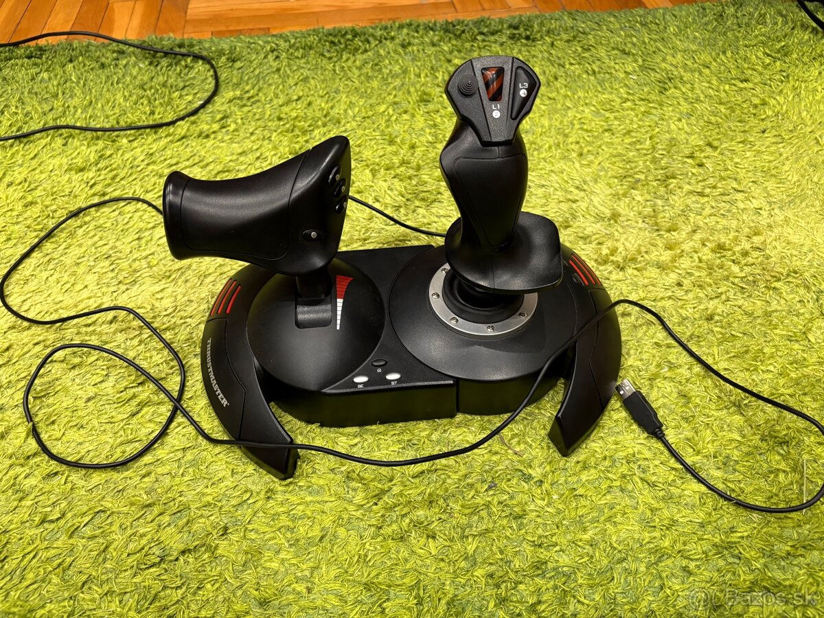 Joystick Thrustmaster T.Flight Hotas X