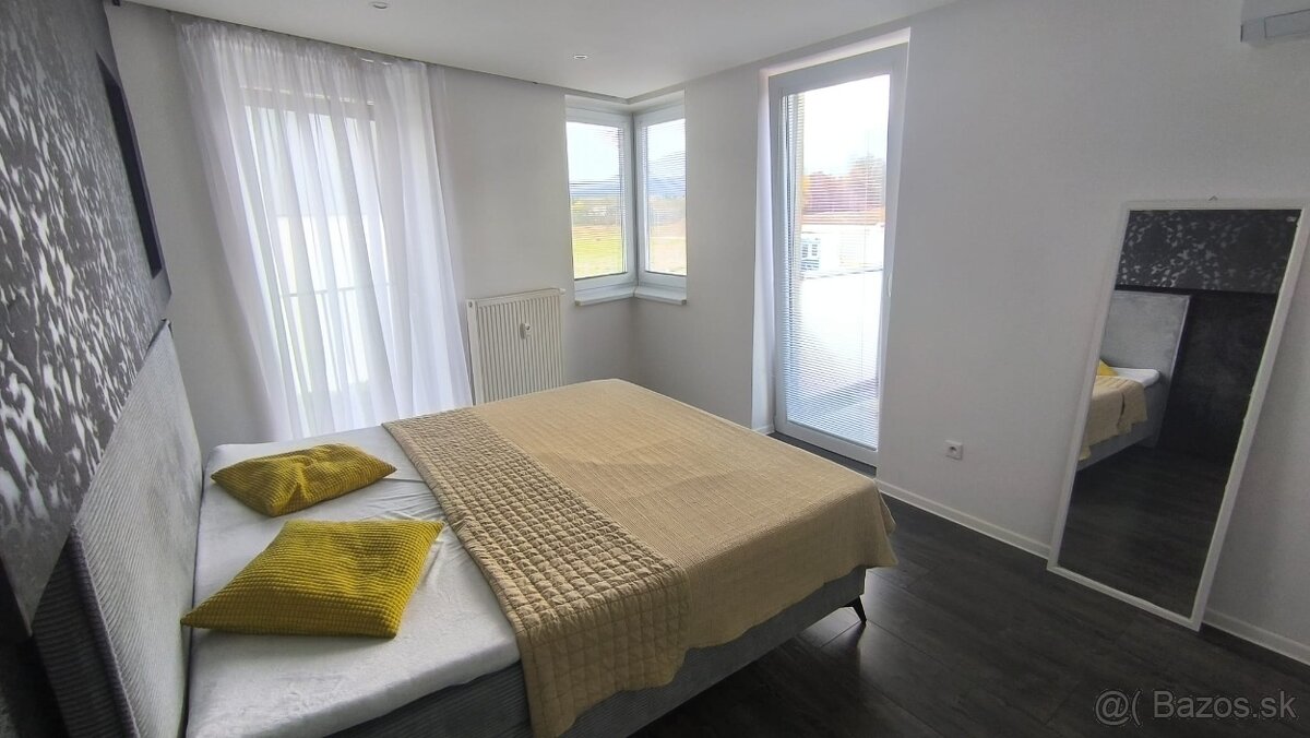 NOVÝ MARTIN - veľmi pekný 3-izb. byt s 2 balkónmi - Martin